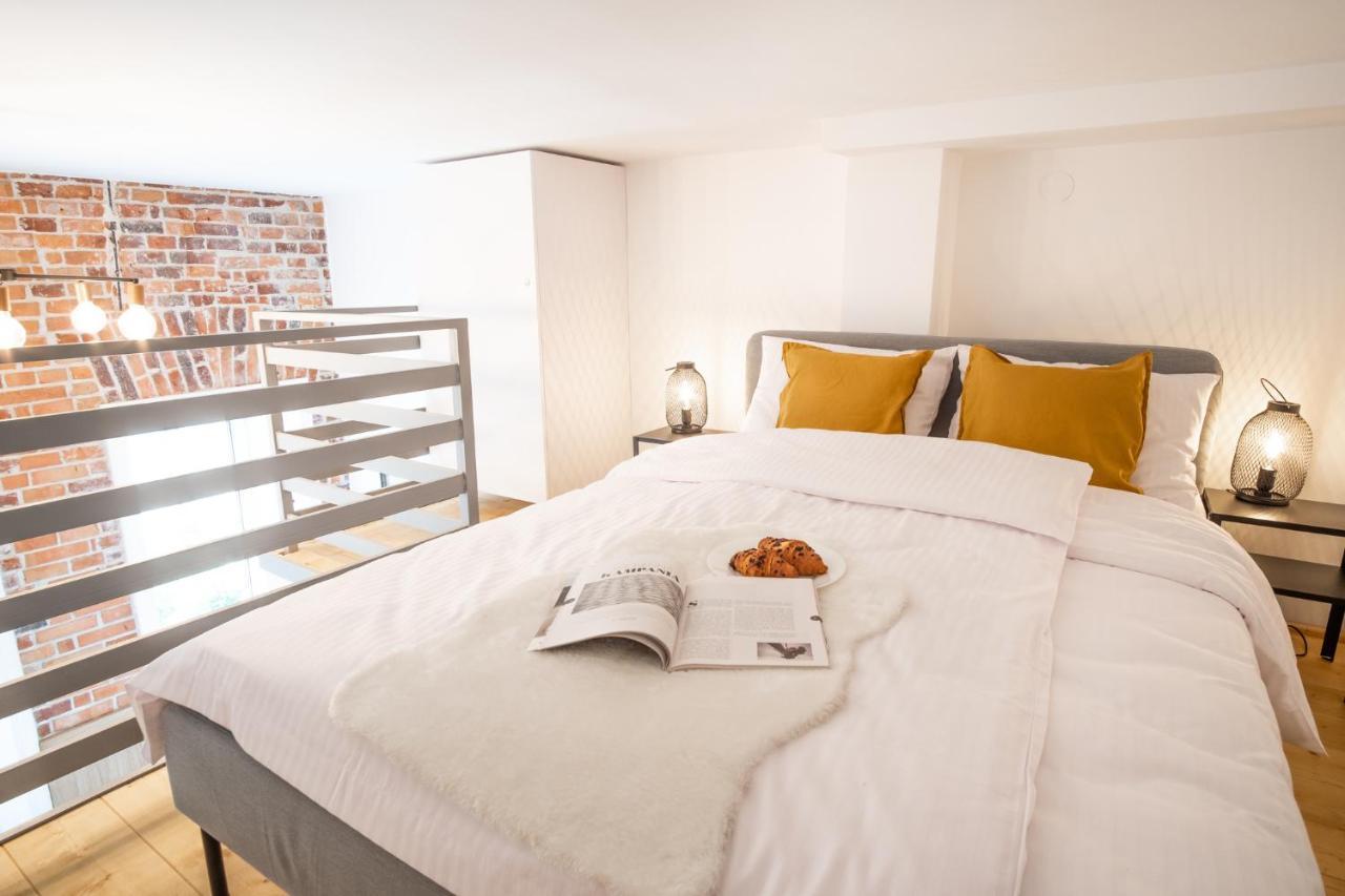 Tower Street Apartments Krakow Luaran gambar