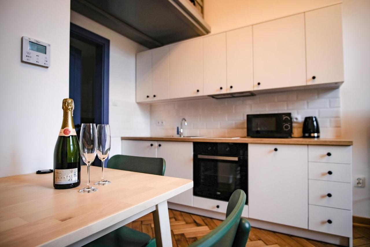 Tower Street Apartments Krakow Luaran gambar