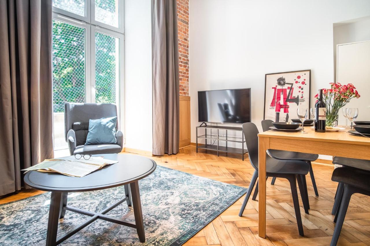 Tower Street Apartments Krakow Luaran gambar