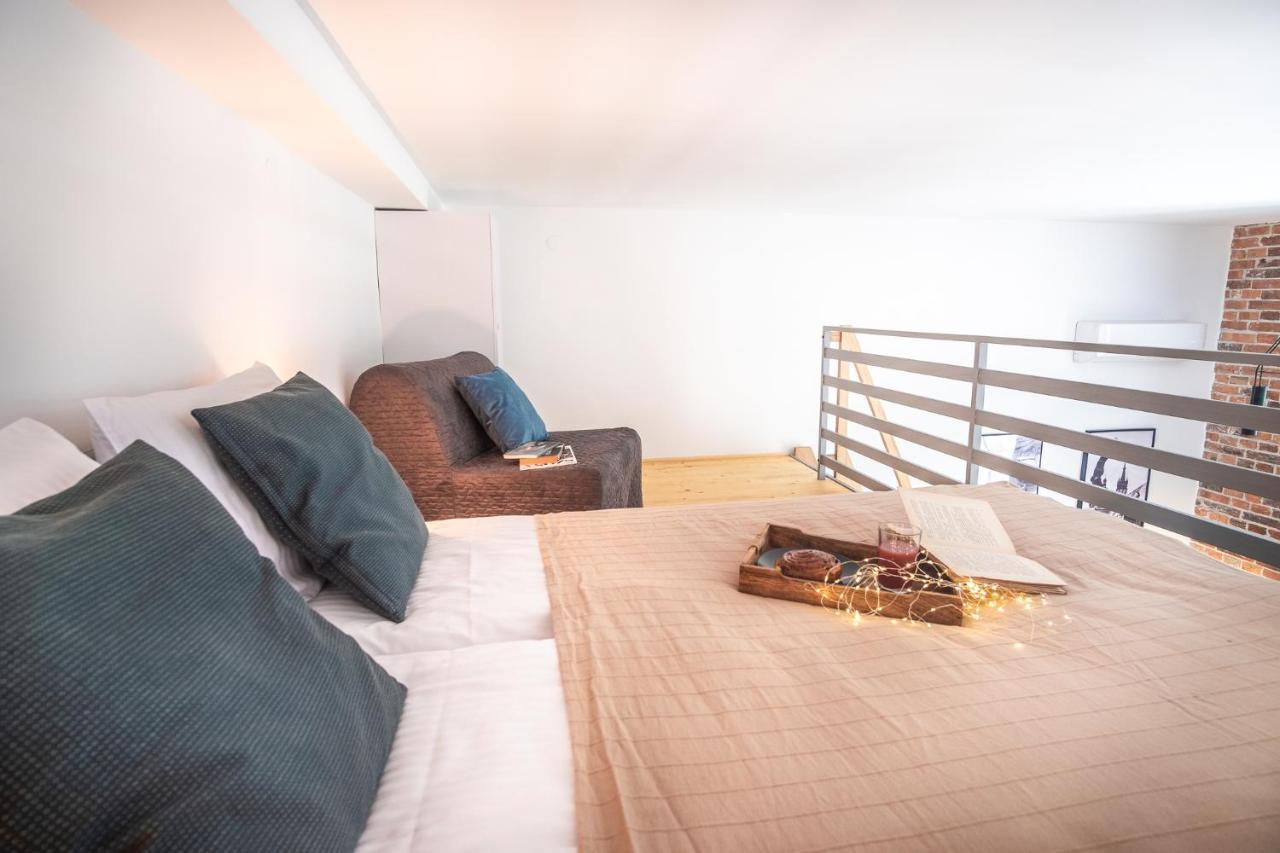 Tower Street Apartments Krakow Luaran gambar