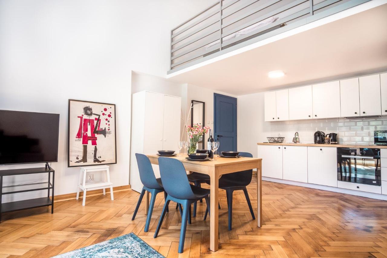 Tower Street Apartments Krakow Luaran gambar