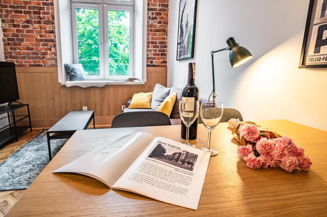 Tower Street Apartments Krakow Luaran gambar