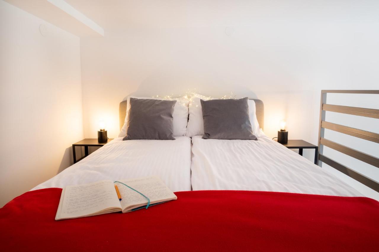 Tower Street Apartments Krakow Luaran gambar
