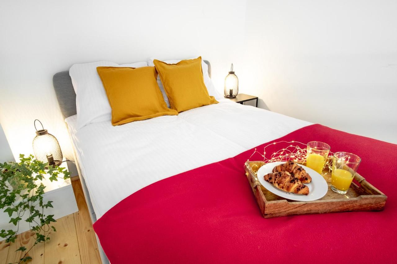 Tower Street Apartments Krakow Luaran gambar